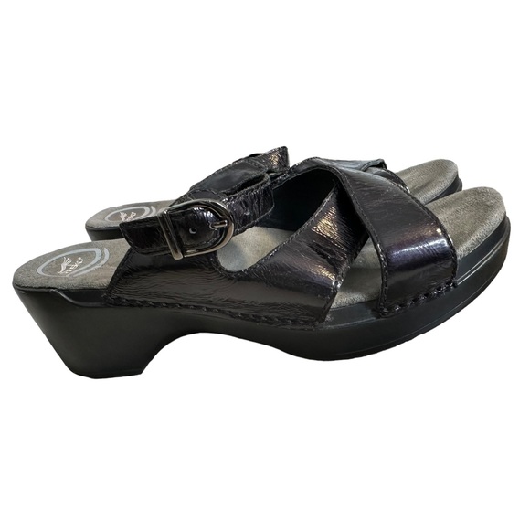 Dansko Shoes - Dansko Sela Clogs 38 US 7.5-8 Patent Leather Strappy Slip On Comfort